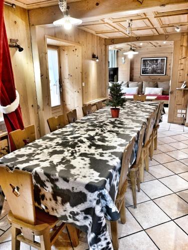 Chalet Marie Claire in Notre Dame De Bellecombe Chalet Marie Claire in Notre Dame De Bellecombe