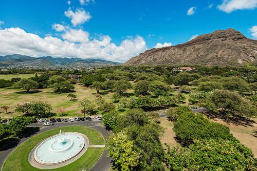 This photo about Gold Coast Penthouse - Studio Condo shared on HyHotel.com