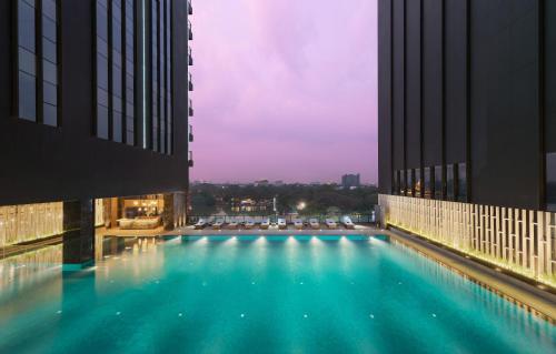 Swimming pool, Kantharyar Serviced Apartment near Kandawgyi Park Swimming pool, Kantharyar Serviced Apartment near Kandawgyi Park