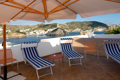 Balcony/terrace, B&B La Terrazza Sul Porto in Ponza Island Balcony/terrace, B&B La Terrazza Sul Porto in Ponza Island