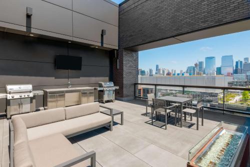 Facilities, Hyatt House Chicago / West Loop-Fulton Market in West Loop Facilities, Hyatt House Chicago / West Loop-Fulton Market in West Loop