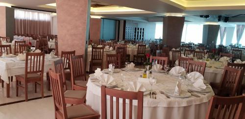 Ресторан, Hotel Novitas Livno in Лівно Ресторан, Hotel Novitas Livno in Лівно