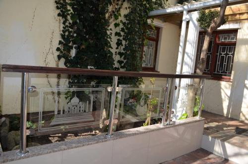 Facilities, ST@Y-1-BnB near Cape Town International Airport Facilities, ST@Y-1-BnB near Cape Town International Airport