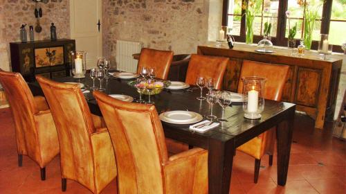Food and beverages, Luxury B&B Maison a votre Sante, in Bordeaux wine region in Duras Food and beverages, Luxury B&B Maison a votre Sante, in Bordeaux wine region in Duras