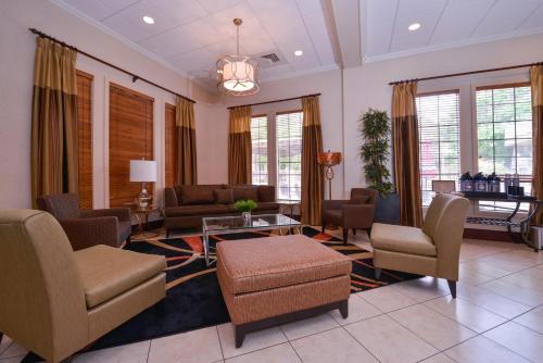 Wyndham Tucson Airport Hotel & Conference Center in ทูซาน (AZ) Wyndham Tucson Airport Hotel & Conference Center in ทูซาน (AZ)