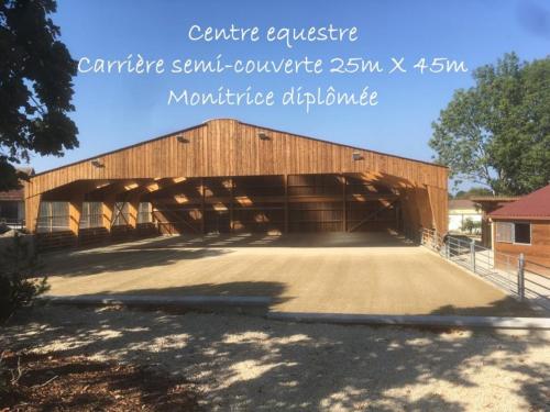 This photo about Hotel Restaurant Robichon shared on HyHotel.com