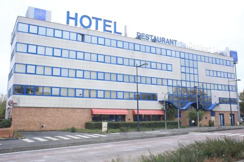 Exterior view, Eurohotel Airport Orly Rungis in Paris-Orly Airport Exterior view, Eurohotel Airport Orly Rungis in Paris-Orly Airport