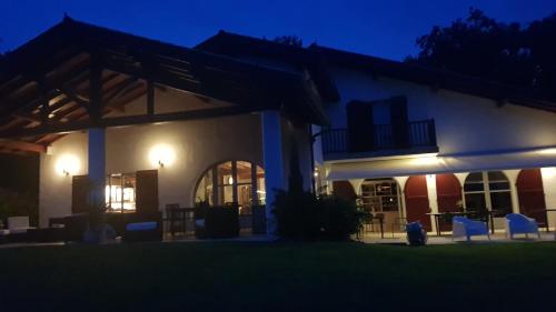 Maison d hotes Lapitxuri in อูสตาริตซ์ Maison d hotes Lapitxuri in อูสตาริตซ์