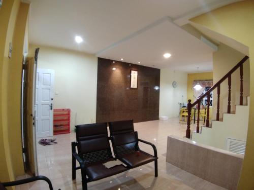 Villa Bukit Indah Brastagi / Berastagi in Berastagi Villa Bukit Indah Brastagi / Berastagi in Berastagi