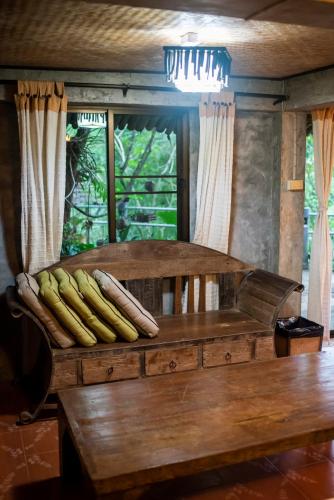 Hot Coffee Guest House and Resort in Mae Chaem Hot Coffee Guest House and Resort in Mae Chaem