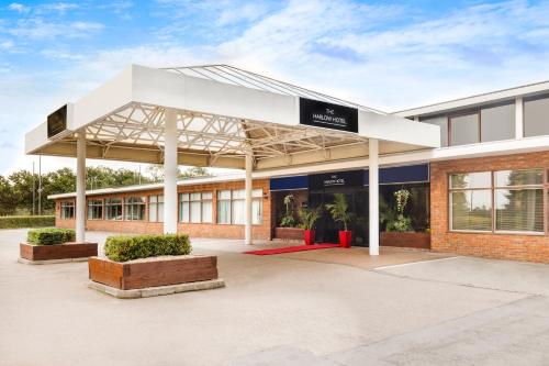 مدخل, فندق هارلو باي أكور هوتيلز (The Harlow Hotel By AccorHotels) in Stansted Airport مدخل, فندق هارلو باي أكور هوتيلز (The Harlow Hotel By AccorHotels) in Stansted Airport