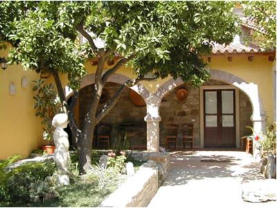 This photo about Santigu shared on HyHotel.com