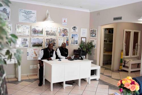 Lobby, Greenfields Guesthouse & Restaurant in Alberton Lobby, Greenfields Guesthouse & Restaurant in Alberton