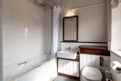 Bathroom, Southern Cross in Watford Bathroom, Southern Cross in Watford