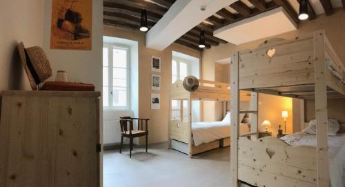 This photo about L'auberge de Treigny shared on HyHotel.com