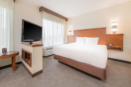 Hyatt Place Charleston Airport/Convention Center near Charleston International Airport Hyatt Place Charleston Airport/Convention Center near Charleston International Airport