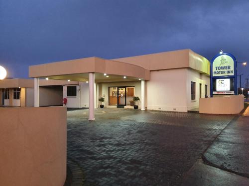 جولدن تشاين تاور موتور إن (Golden Chain Tower Motor Inn) in ماونت جامبير جولدن تشاين تاور موتور إن (Golden Chain Tower Motor Inn) in ماونت جامبير