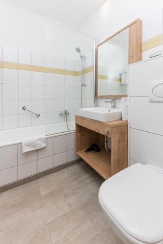 Hotel Zur Post in โดเบรียช Hotel Zur Post in โดเบรียช
