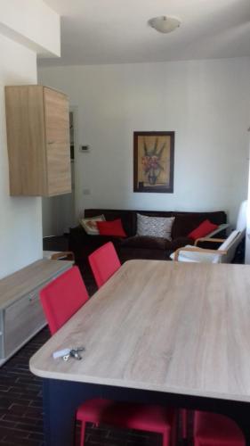 Tiny Apartment on the Lake of Monate in Osmate Tiny Apartment on the Lake of Monate in Osmate