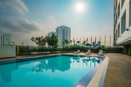 Swimming pool, Crystal Crown Hotel, PJ in Petaling Jaya Swimming pool, Crystal Crown Hotel, PJ in Petaling Jaya