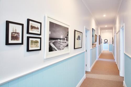 Clovelly Hotel near Coogee Beach Clovelly Hotel near Coogee Beach