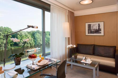 Steigenberger Airport Hotel Amsterdam in Amsterdam Steigenberger Airport Hotel Amsterdam in Amsterdam