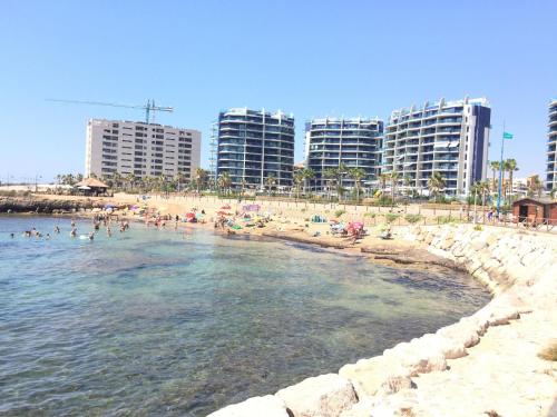 Spiaggia, Torrejoven in Torrevieja Spiaggia, Torrejoven in Torrevieja