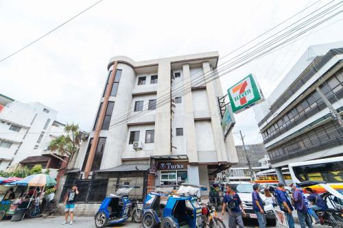 Exterior view, RedDoorz near Olongapo Bus Terminal in Subic Bay Freeport Zone Exterior view, RedDoorz near Olongapo Bus Terminal in Subic Bay Freeport Zone