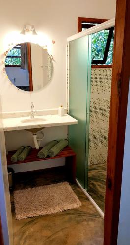 Bathroom, La Luciole Ecolodge in Paraty Mirim Bathroom, La Luciole Ecolodge in Paraty Mirim