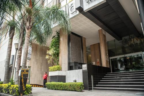 Entrance, Hotel Marbella in Mexico City Entrance, Hotel Marbella in Mexico City
