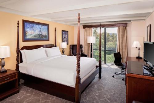 梅爾文德斯蒙德希爾頓逸林酒店 (Desmond Hotel Malvern, a DoubleTree by Hilton) in 馬文鎮 (PA) 梅爾文德斯蒙德希爾頓逸林酒店 (Desmond Hotel Malvern, a DoubleTree by Hilton) in 馬文鎮 (PA)