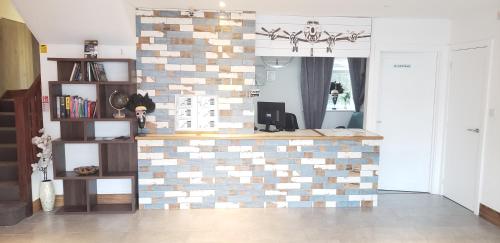 ردهة, مطار ستانستيد لودج (Stansted Airport Lodge) in Stansted Airport ردهة, مطار ستانستيد لودج (Stansted Airport Lodge) in Stansted Airport