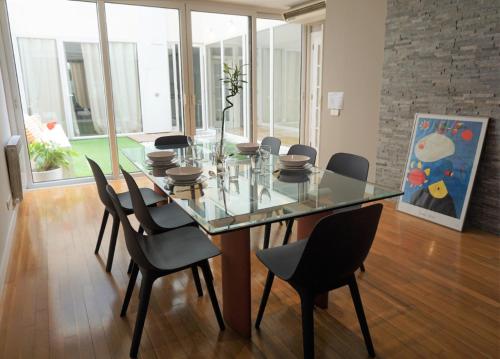Hotel Magic Rooms Cornellà