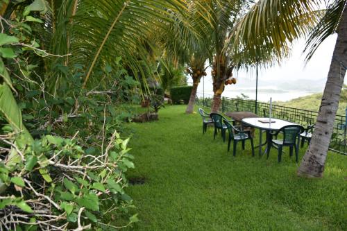 A szálláshely kívülről, The Mayan Grouper in Suchitoto A szálláshely kívülről, The Mayan Grouper in Suchitoto