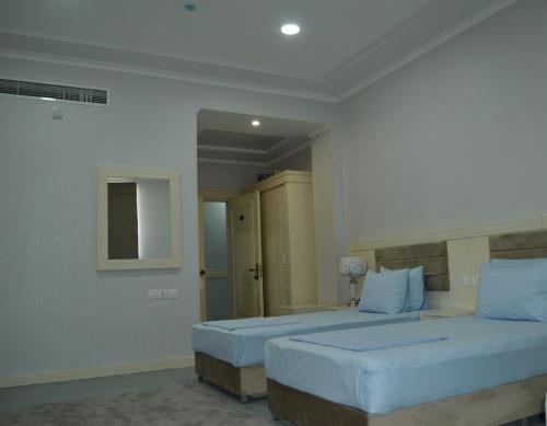 ROYAL AFROSIYOB in 卡爾希 ROYAL AFROSIYOB in 卡爾希