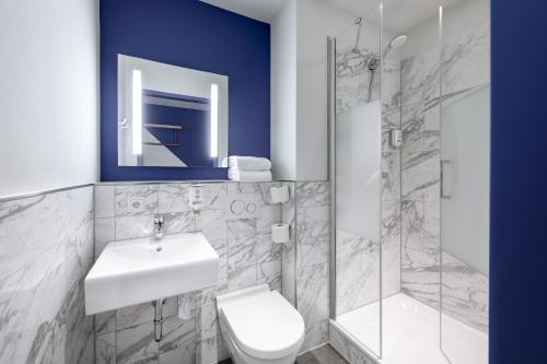 Banyo, ibis budget Bremen City Center in Bremen Banyo, ibis budget Bremen City Center in Bremen