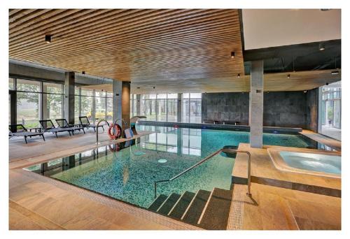 Palac Lochow in Lochow Palac Lochow in Lochow