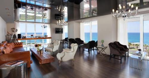 Banquet hall, Island Suites Hotel in Netanya Banquet hall, Island Suites Hotel in Netanya