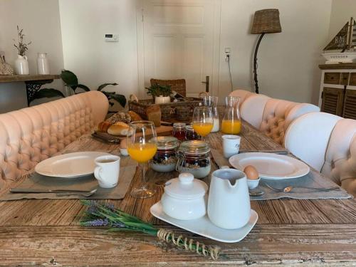 Comida y bebida, B&B Holset70 in Vaals Comida y bebida, B&B Holset70 in Vaals