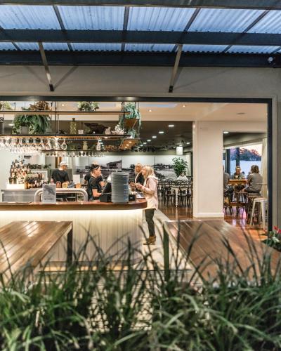 酒吧/高級酒吧, Huskisson Hotel in 傑維斯灣 酒吧/高級酒吧, Huskisson Hotel in 傑維斯灣