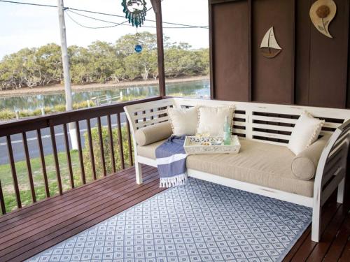 Balcony/terrace, Kookas Nest - waterfront home, tranquil setting in Dunbogan Balcony/terrace, Kookas Nest - waterfront home, tranquil setting in Dunbogan