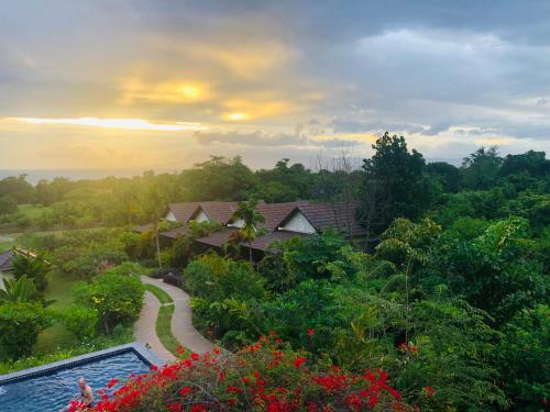 Garden, Atmaland Resort in Kep Garden, Atmaland Resort in Kep