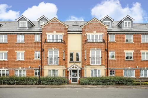 Righton - Two Bedroom Apartment, Oxford City Centre OXCGRHC