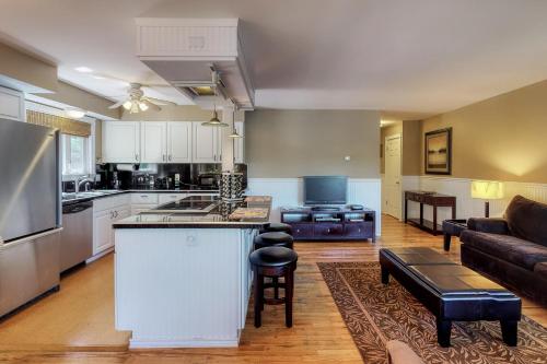 Driftwood 5 in Sandpoint Driftwood 5 in Sandpoint