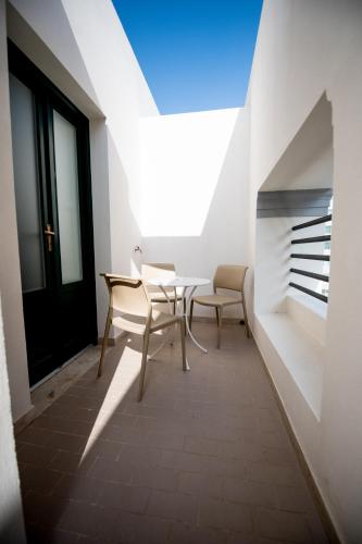ระเบียง/ชานเรือน, Historico Loft & Rooms Palazzo Adragna XIX in ตราปานี ระเบียง/ชานเรือน, Historico Loft & Rooms Palazzo Adragna XIX in ตราปานี