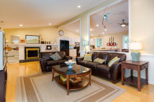 Home Away From Home in Ocean Pines (MD) Home Away From Home in Ocean Pines (MD)