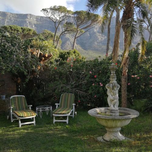 Udvendig, 11 Deerpark Drive East in Vredehoek Udvendig, 11 Deerpark Drive East in Vredehoek