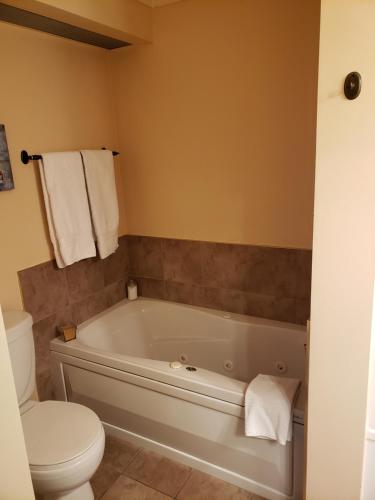 This photo about 627 on King B&B shared on HyHotel.com