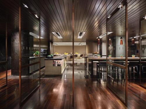 Banquet hall, New World Beijing Hotel near Wangfujing Subway Station Banquet hall, New World Beijing Hotel near Wangfujing Subway Station