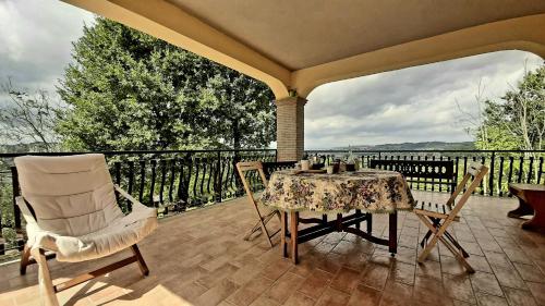 Balcony/terrace, Villa Pacchini in Poggio Mirteto Balcony/terrace, Villa Pacchini in Poggio Mirteto